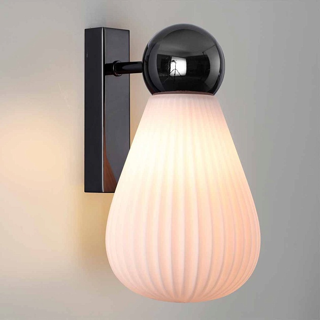 Бра Odeon Light Exclusive Elica 5418/1W изображение 2 Бра Odeon Light Exclusive Elica 5418/1W Фото № 2