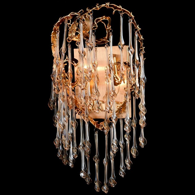 Настенный светильник Wertmark Amalia WE187.02.301 Фото № 