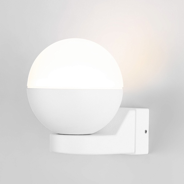 Настенный светильник Elektrostandard Moon MRL 1028 белый a062857 Фото № 2