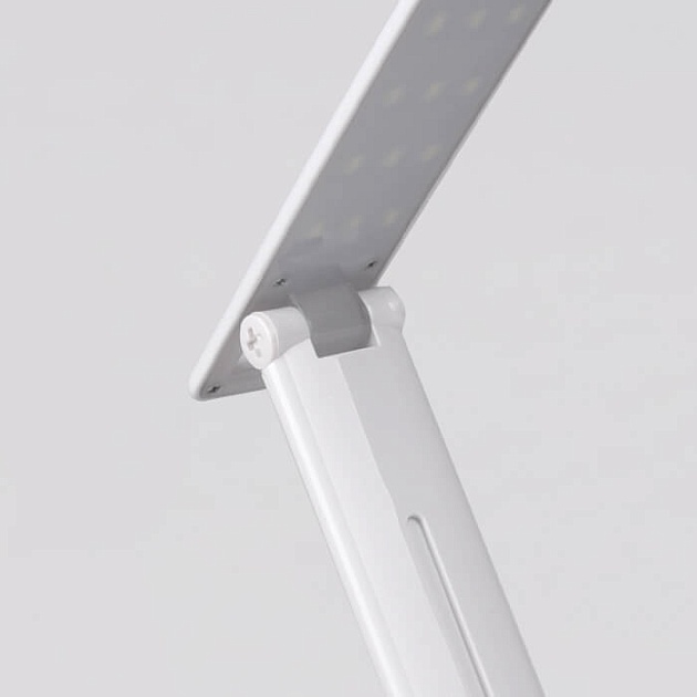 Настольная лампа Ambrella light Desk DE500 изображение 2 Настольная лампа Ambrella light Desk DE500 Фото № 2